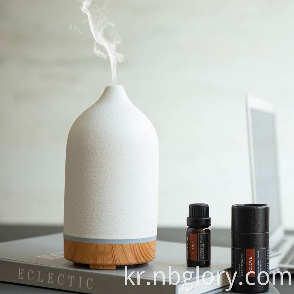 Ceramic Aromatherapy Essential Oil Diffuser 100ml Ultrasonic Aroma Oil Diffuser Humidifier Timer Setting with 7 LED Colors